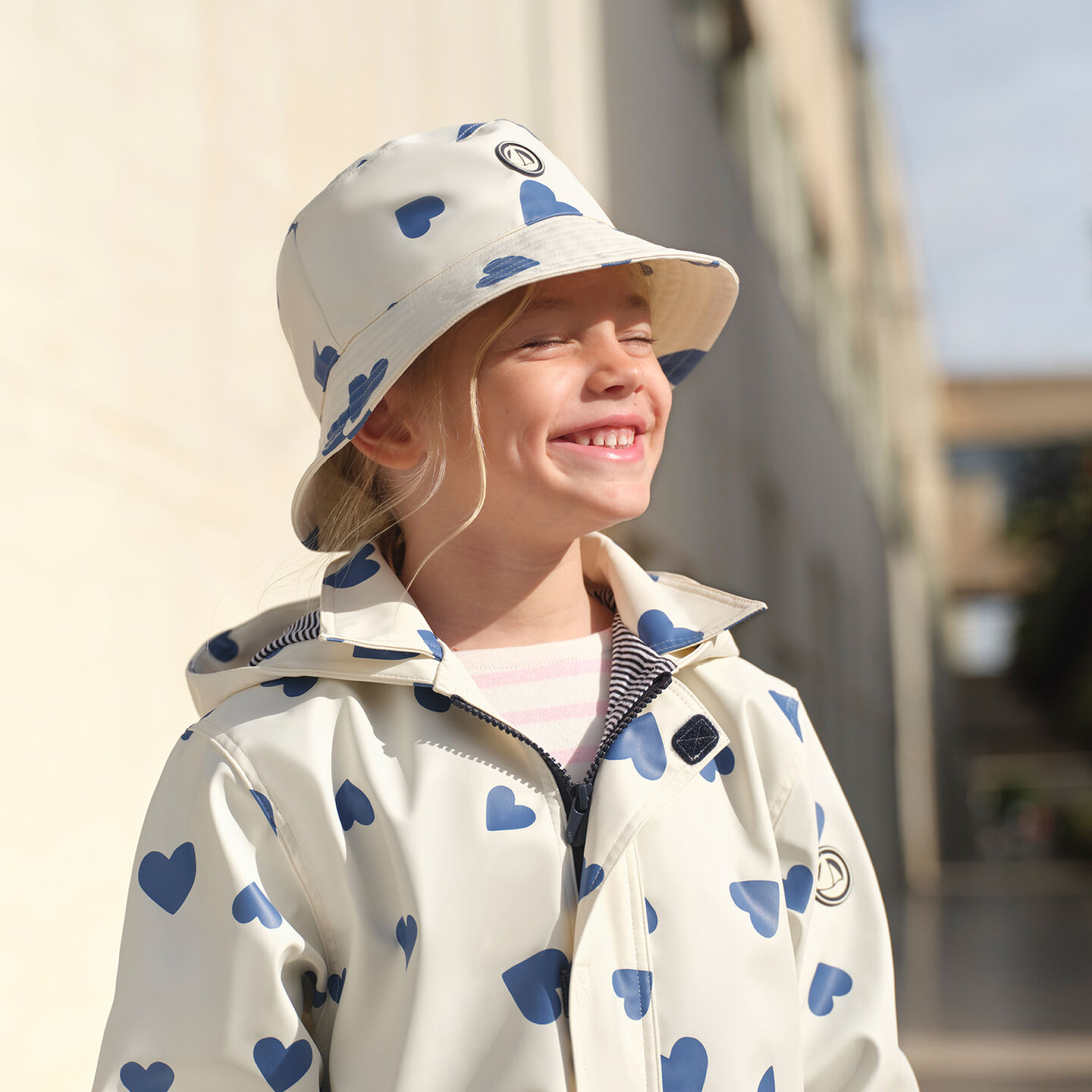 <p class="text-component">Regenjacken</p>