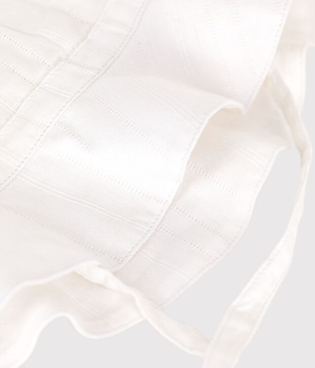 Baby-Sonnenhut aus einfarbiger Popeline weiss