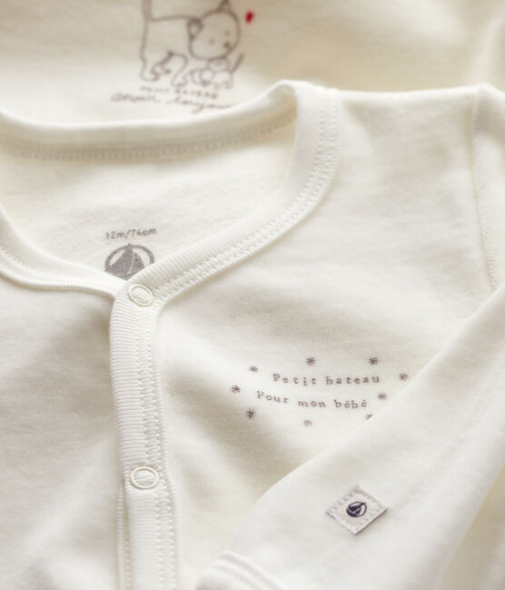 Set mit zwei weißen Baby-Stramplern aus Samt variante 1
