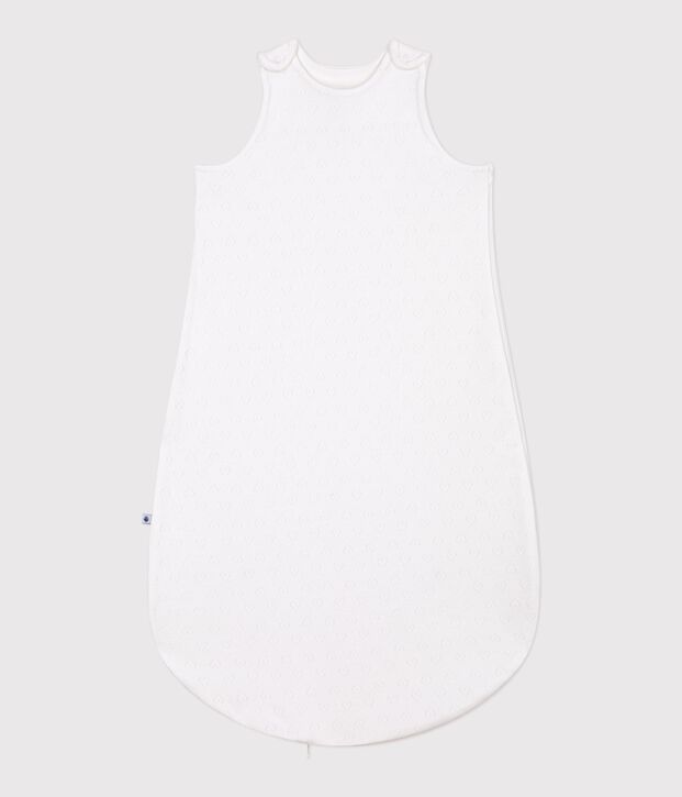 Babyschlafsack aus Baumwolle mit Lochstickerei in Herzform TOG-Wert 0,5 weiss