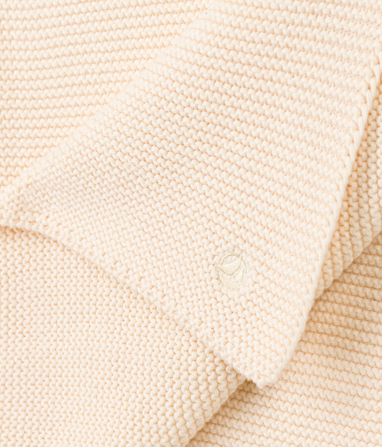 Strickdecke. naturfarben