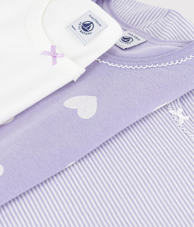 Set kurz&auml;rmelige Kinder-T-Shirts aus Baumwolle mit Herzmotiv vielfarbig