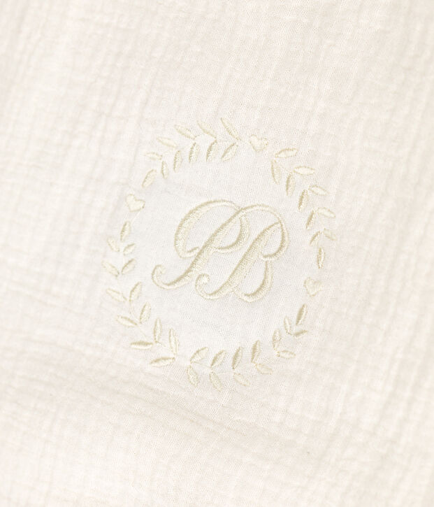 Newborn-K&ouml;fferchen aus besticktem Musselin-Stoff weiss