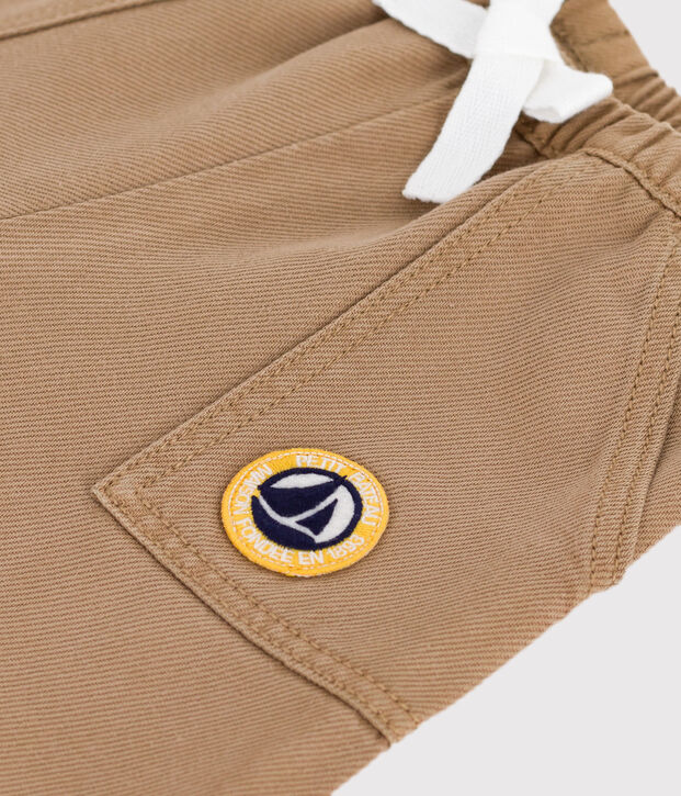 Baby-Hose aus einfarbiger Baumwolle mit Aufn&auml;her im Cargo-Stil beige