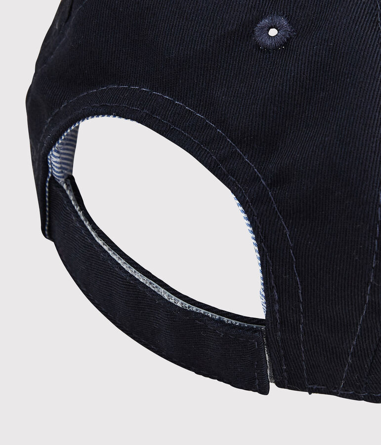 Baby-Schirmm&uuml;tze mit Applikation aus Boucl&eacute; Jungen blau/weiss