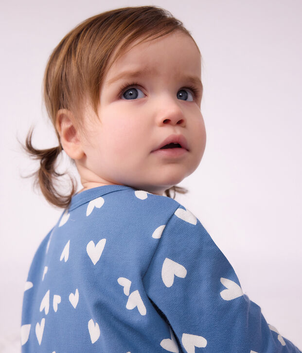 Strampler aus Molton mit Herzmotiven blau/weiss