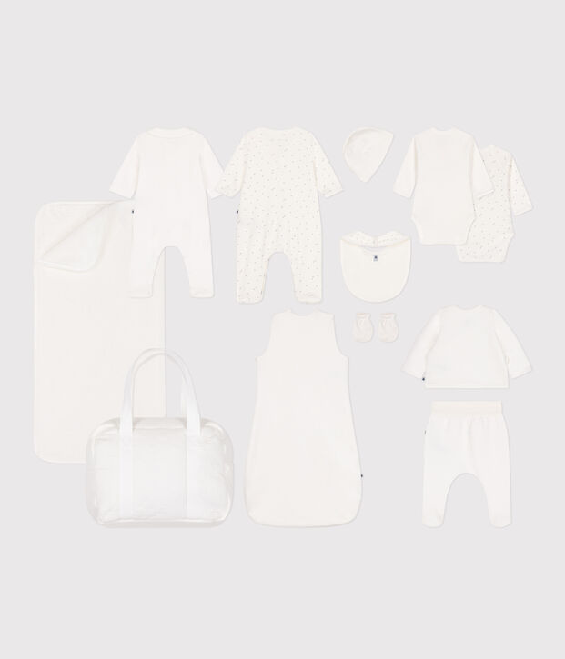 Erstausstattungskoffer mit warmer Babykleidung vielfarbig