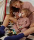 Gestreifter Baby-Strampler aus Baumwolle