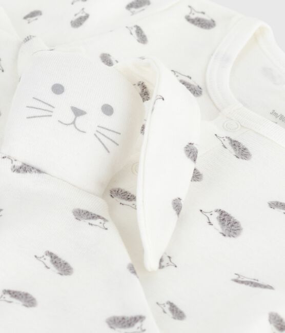 Newborn-Geschenkset aus bedruckter Baumwolle variante 1