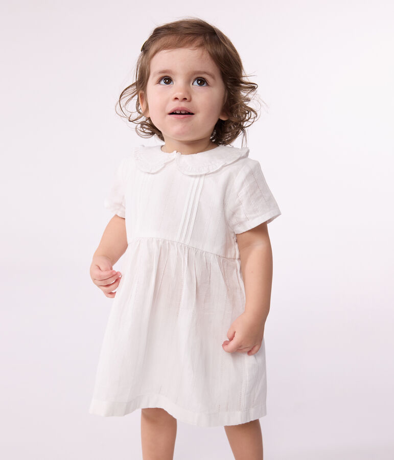 Wei&szlig;es Baby-Kleid und Bloomer aus Baumwolle mit Lochstickereien weiss