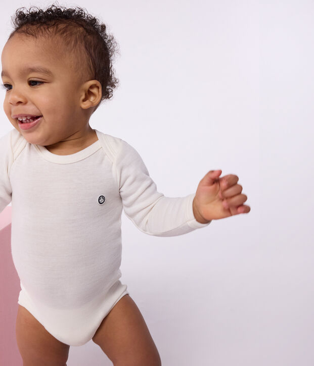 Lang&auml;rmeliger Baby-Body aus Wolle und Baumwolle beige