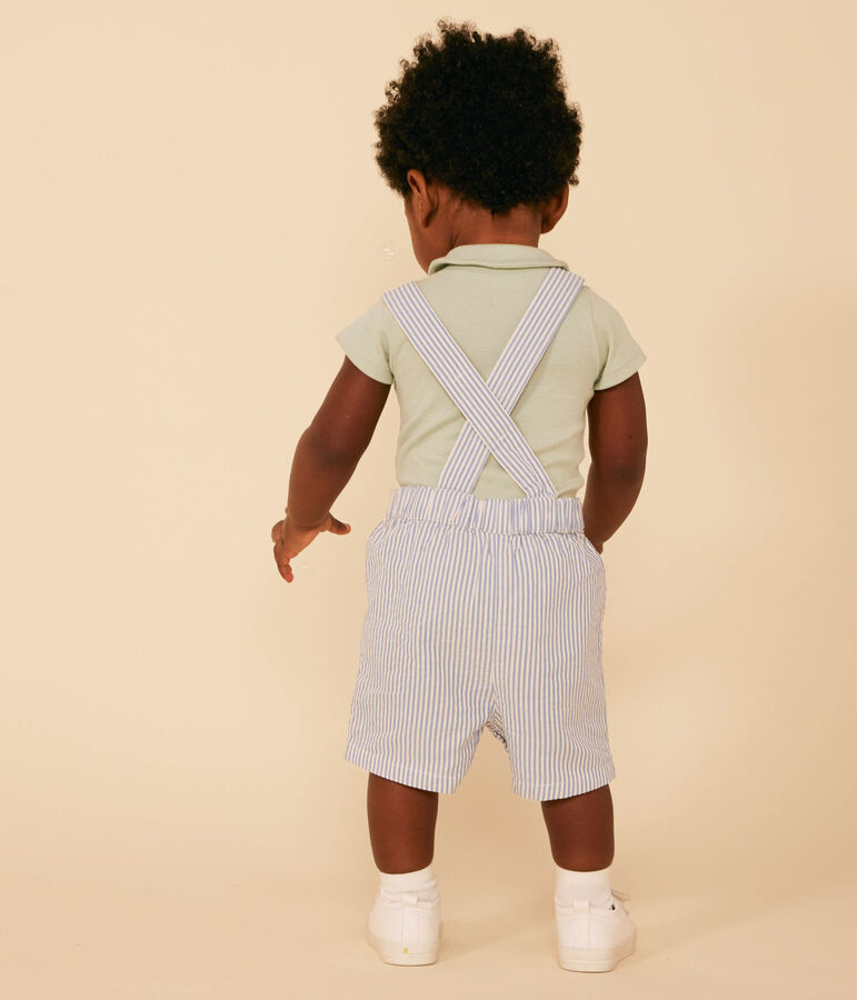 Kurze Baby-Latzhose aus Seersucker blau/weiss