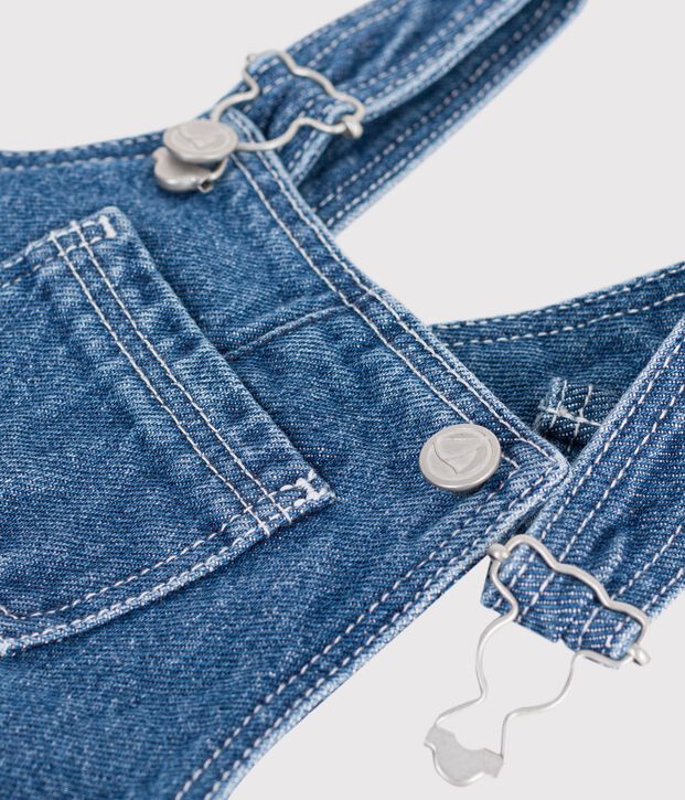Langbeinige Baby-Latzhose aus Jeansstoff blau