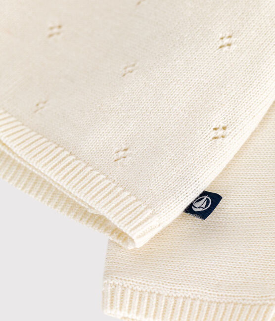Baby-Wickeljacke aus Woll- und Baumwollstrick mit Lochmuster weiss MARSHMALLOW