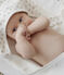 Box mit Badetuch und Baby-Kuscheltier aus Frottee und Doppeljersey. weiss MARSHMALLOW/weiss MULTICO