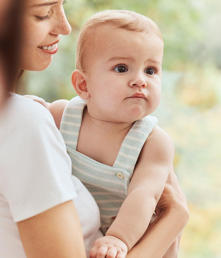 Baby-Kurzoverall aus Baumwollfrottee mit Streifen blau/naturfarben