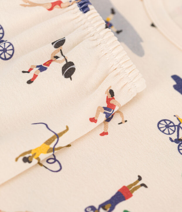 Kurzer Kinderpyjama aus Baumwolle mit verschiedenen Sportmotiven naturfarben/vielfarbig
