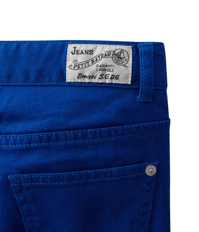 Farbige Jungen-Jeans blau