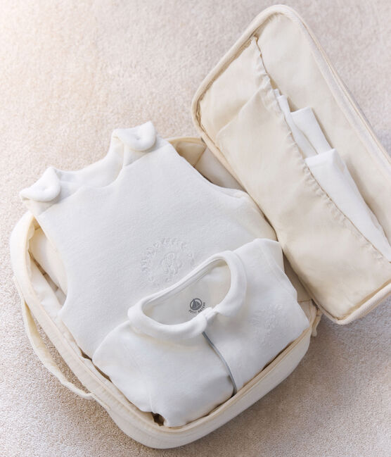 Newborn-Köfferchen aus besticktem Musselin-Stoff weiss MARSHMALLOW