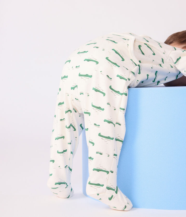 Strampler mit &Ouml;ffnung am R&uuml;cken aus aufgerautem Molton mit Krokodil-Motiv naturfarben/vielfarbig