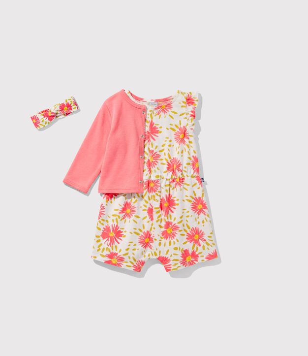 Blumiges Outfit