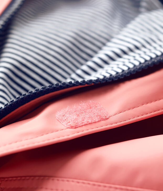 KLASSISCHE BABY-REGENJACKE AUS RECYCELTEM MATERIAL rosa