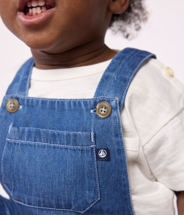 Kurze Baby-Latzhose aus leichtem Denim blau
