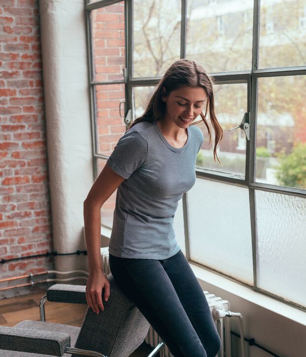 Emblematisches kurz&auml;rmliges T-Shirt f&uuml;r Damen blau/weiss