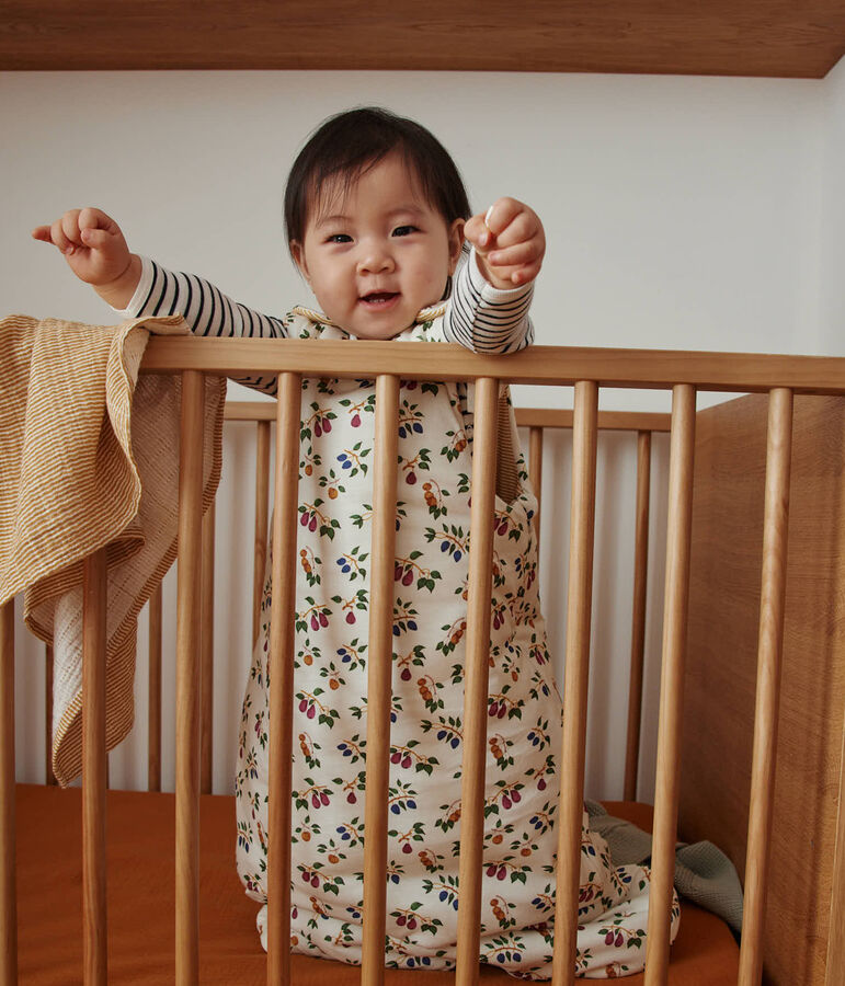 Baby-Schlafsack aus Baumwolle TOG 2.5 mit Obstmotiv weiss/gelb/vielfarbig