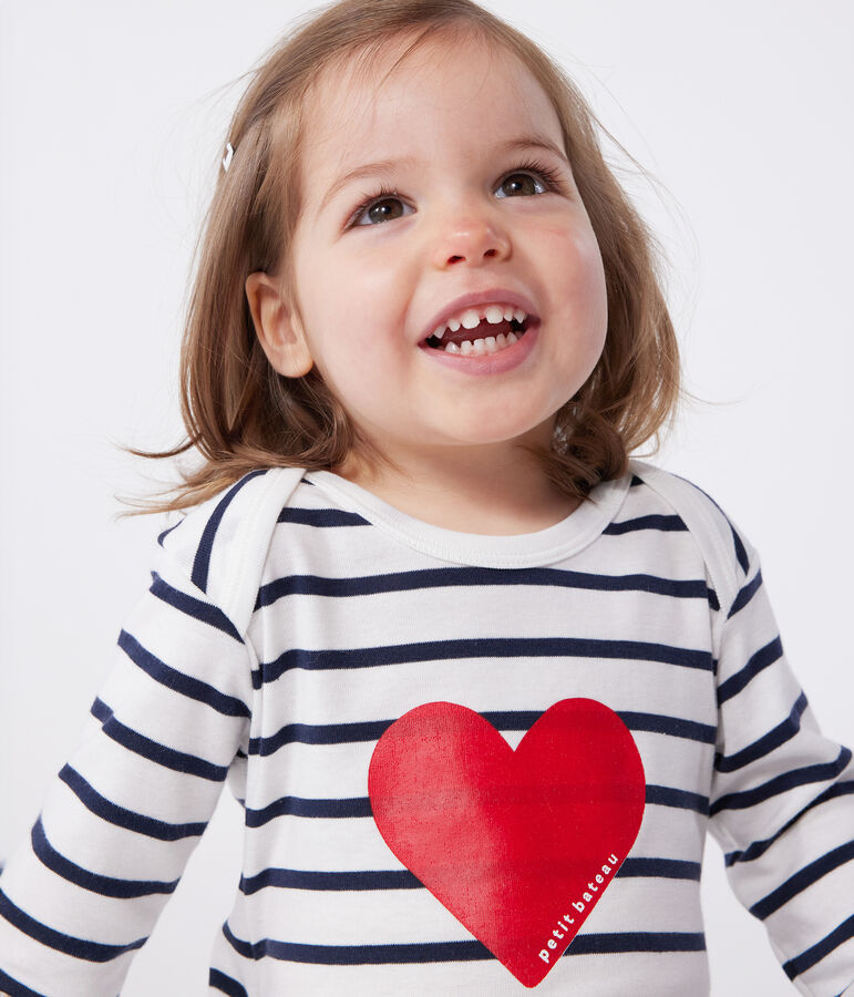 Strampler aus Baumwolle ohne Druckkn&ouml;pfe mit Herzmotiv weiss/blau