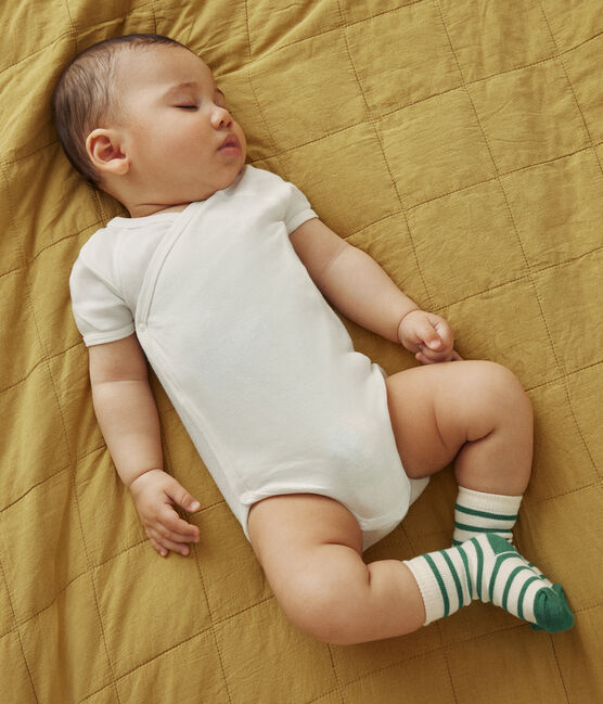 3ER-SET KURZÄRMELIGE BABY-WICKELBODYS AUS BAUMWOLLE MIT STREIFEN variante 1