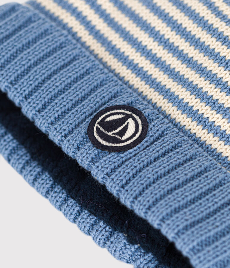 Baby-Strickm&uuml;tze mit Fleece-Futter blau/naturfarben