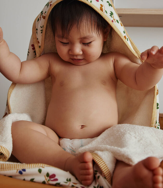 Baby-Badecape und Waschlappen mit Obstmotiv weiss/gelb/vielfarbig