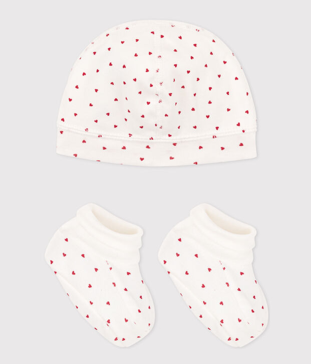 Set mit M&uuml;tzchen und Babyschuhen mit Herzmotiv vielfarbig