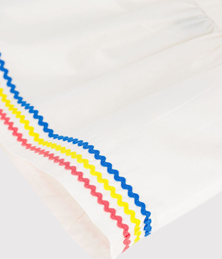 Baby-Latzkleid aus einfarbiger Baumwolle weiss