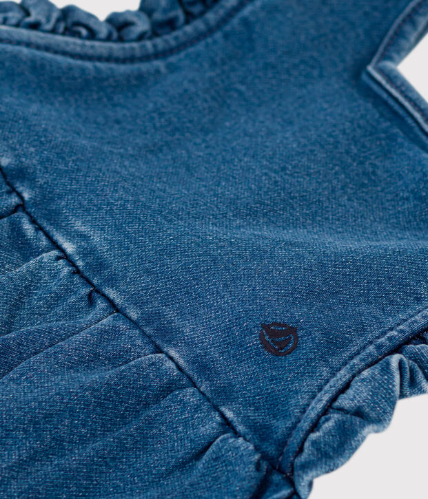 Baby-Overall aus Denim. blau