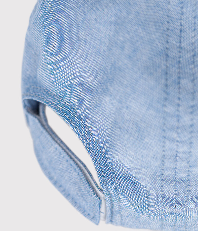 Baby-Cap Petit Bateau aus hellem Denim blau