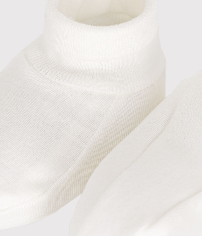 Baby-Schuhe f&uuml;r Neugeborene aus Baumwolle weiss