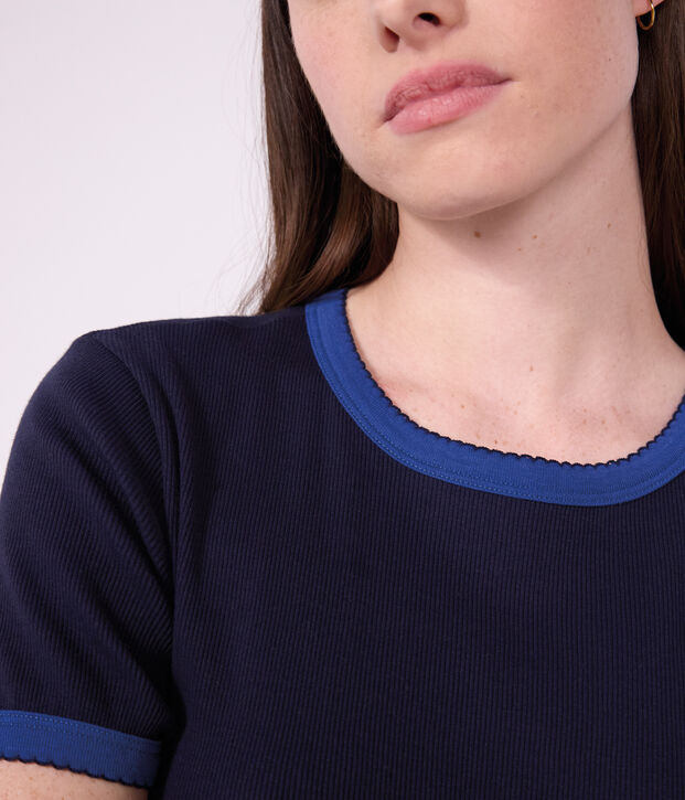 Kurz&auml;rmeliges Damen T-Shirt aus einfarbiger Baumwolle SMOKING
