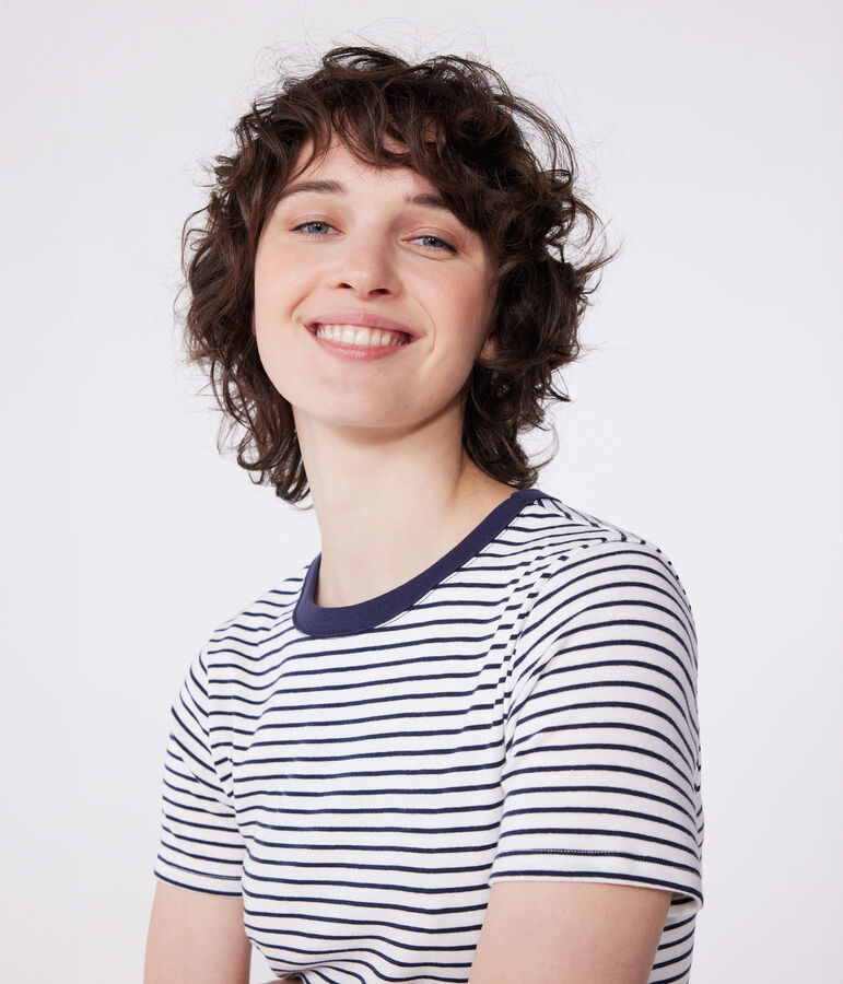 Kurz&auml;rmeliges Damen-T-Shirt L'Iconique aus gestreiftem Rippstrick weiss/blau