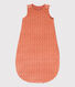 BABYSCHLAFSACK AUS NICKI MIT HERZMUSTER, TOG-WERT 2