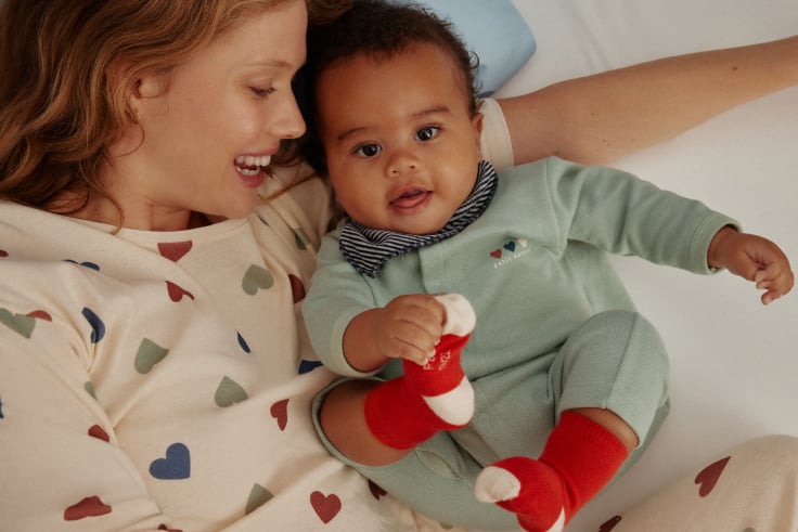 Baby-Strampler aus Baumwolle ohne Druckknöpfe mit Konfetti-Motiv  MARSHMALLOW/MULTICO | Petit Bateau